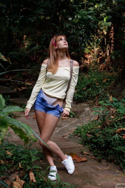 88141_annie-duque-3.jpg